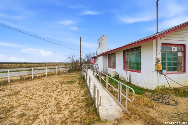 Image 21 of 31 For 4988 S Loop 1604 E