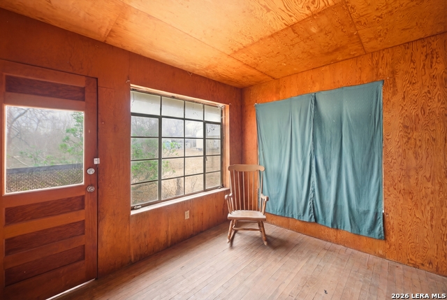 Image 24 of 31 For 4988 S Loop 1604 E