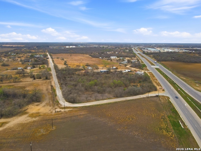 Image 3 of 31 For 4988 S Loop 1604 E