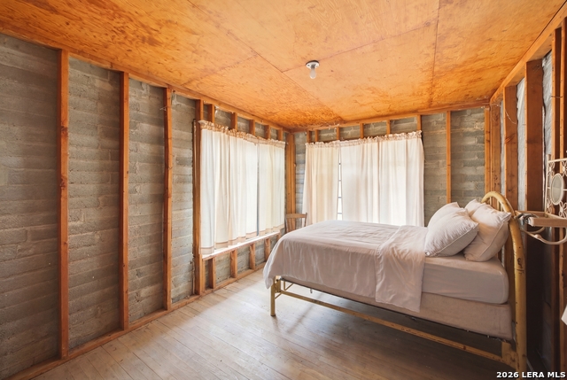 Image 31 of 31 For 4988 S Loop 1604 E