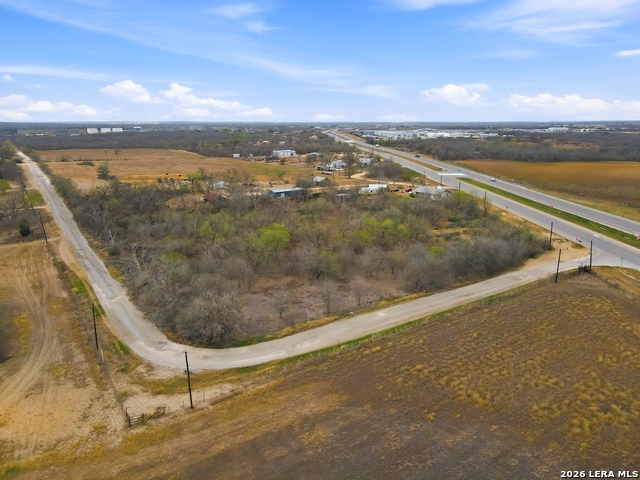 Image 4 of 31 For 4988 S Loop 1604 E
