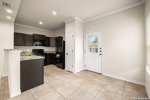 Image 5 of 15 For 6615 Arancione Ave  104