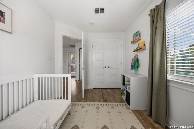 Image 18 of 36 For 4105 Summit Hurst