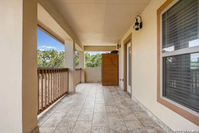 Image 24 of 36 For 4105 Summit Hurst