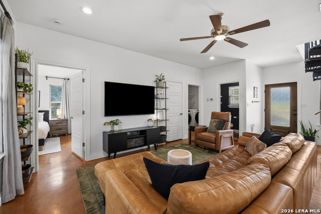 Image 4 of 36 For 4105 Summit Hurst