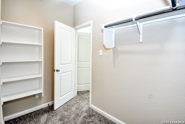 Listing photo id 14 for 6202 Oakland Ridge  101