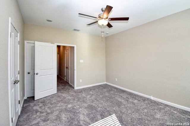 Listing photo id 26 for 6202 Oakland Ridge  101