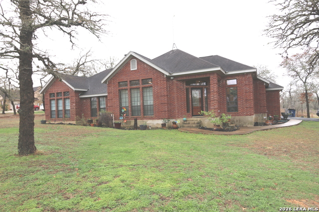 Image 21 of 33 For 124 Rosewood Dr