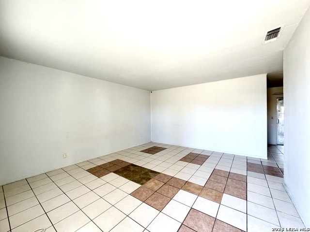 Image 6 of 21 For 9131 Port Hudson