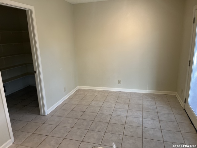 Image 9 of 15 For 6310 Regency Cresrt