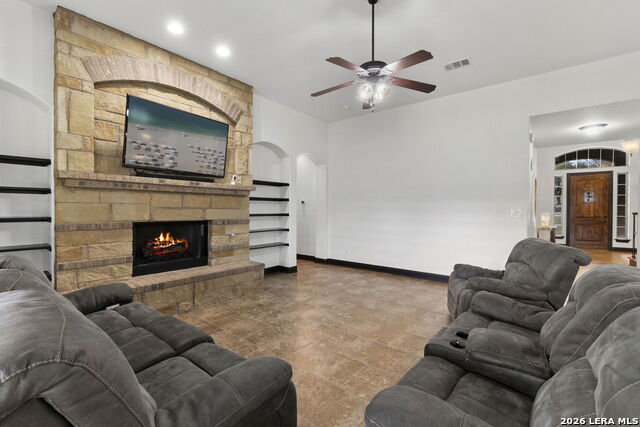 Image 19 of 48 For 1534 Palmer View