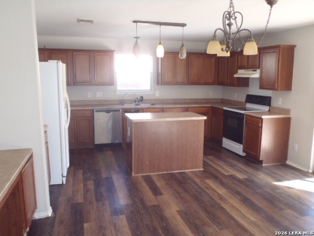 Image 10 of 34 For 3428 Whisper Bluff