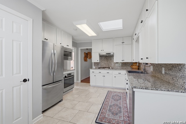 Image 14 of 32 For 357 Tuttle Rd