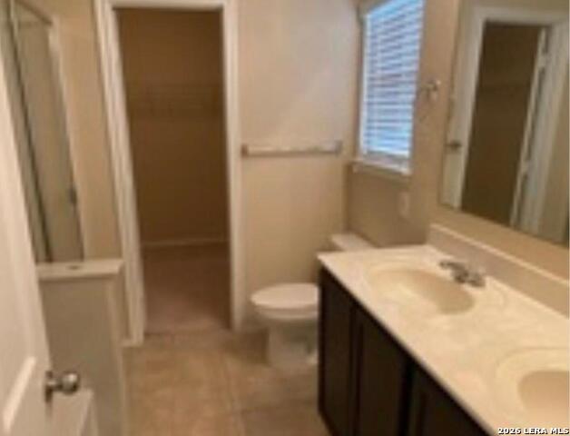 Image 15 of 23 For 25007 Cambridge Well