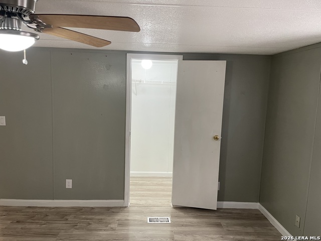 Image 8 of 16 For 13510 Elm Forrest