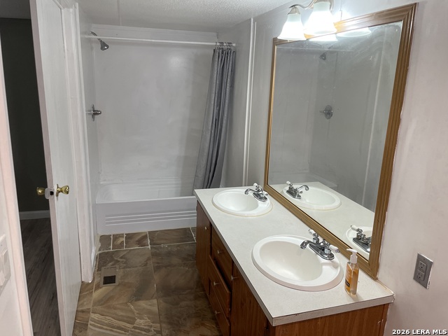 Image 9 of 16 For 13510 Elm Forrest