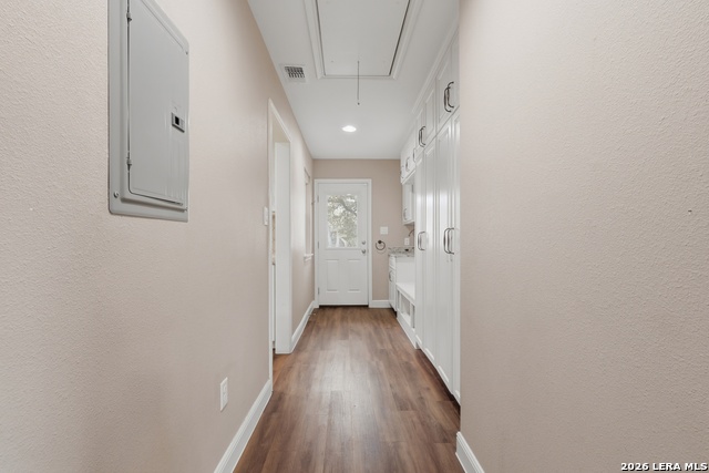 Image 18 of 35 For 30511 Oakview