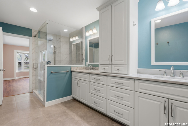 Image 23 of 35 For 30511 Oakview