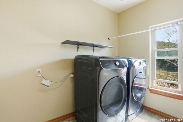 Image 24 of 40 For 232 Doe Run  