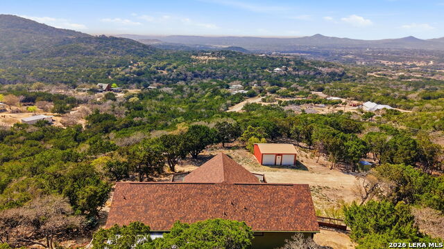 Image 34 of 40 For 232 Doe Run  