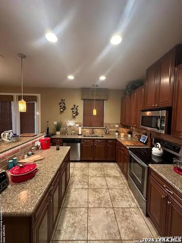 Image 8 of 28 For 13102 Cakebread