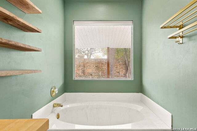 Image 19 of 28 For 9218 Red Leg