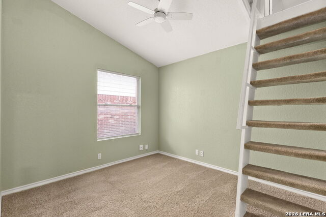 Image 23 of 28 For 9218 Red Leg