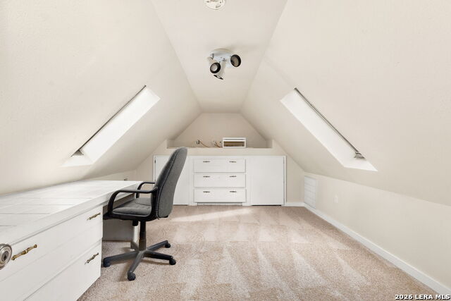 Image 24 of 28 For 9218 Red Leg