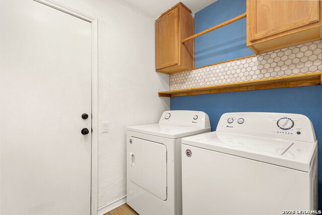 Image 25 of 28 For 9218 Red Leg