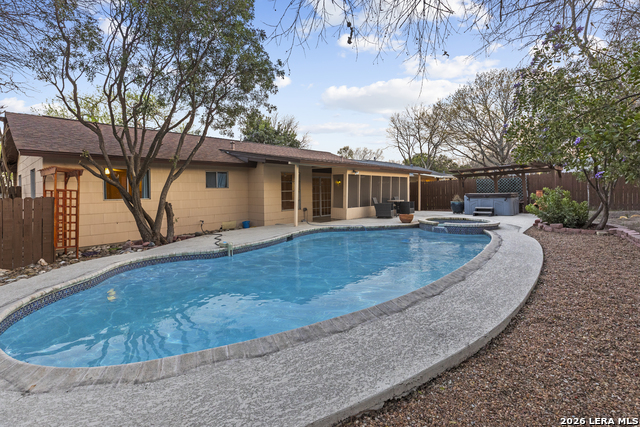 Details for 7337 Leading Oaks St., Live Oak, TX 78233