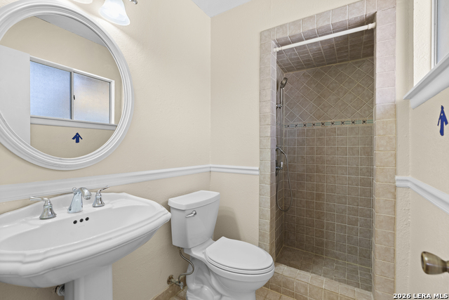 Image 27 of 40 For 7337 Leading Oaks St.