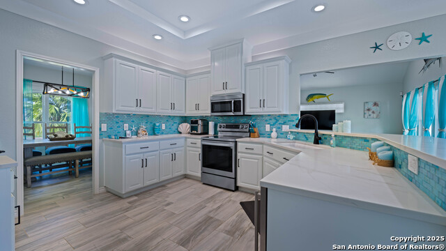 Image 17 of 75 For 303 Square Rigger