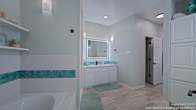 Image 22 of 75 For 303 Square Rigger