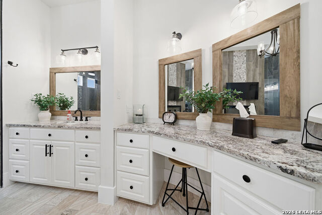 Image 27 of 61 For 5920 Verden Ridge