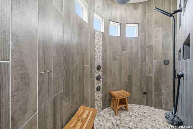 Image 29 of 61 For 5920 Verden Ridge