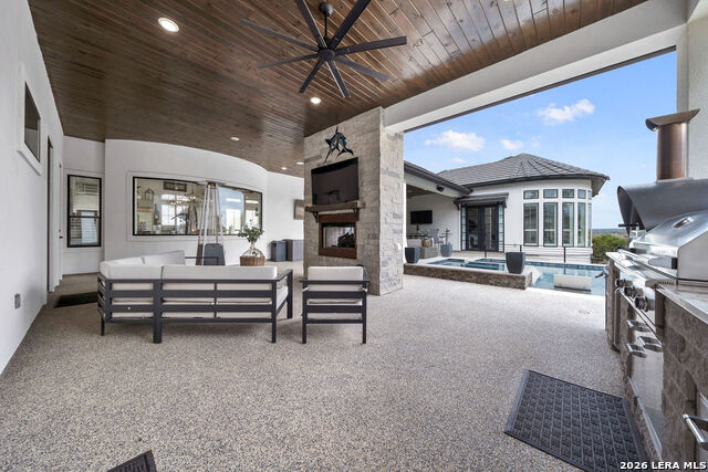 Image 43 of 61 For 5920 Verden Ridge