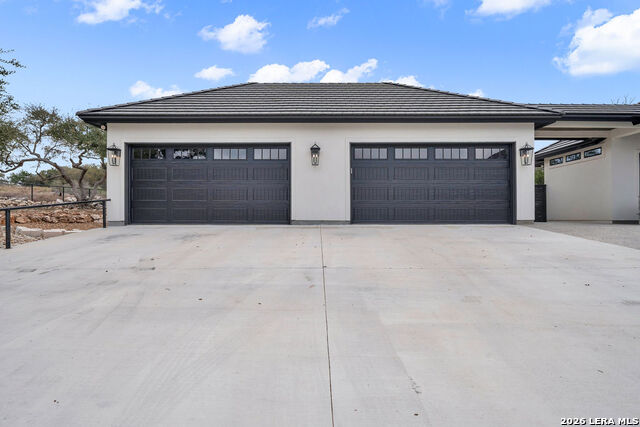 Image 51 of 61 For 5920 Verden Ridge