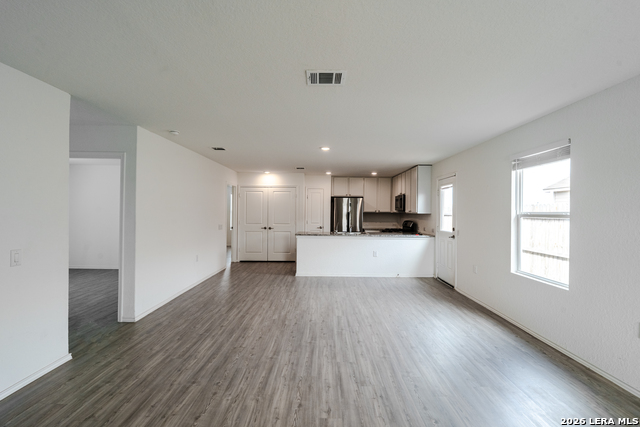 Image 7 of 18 For 4111 Imogene Ivy