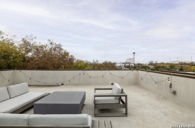 Image 2 of 20 For 1519 Presa S