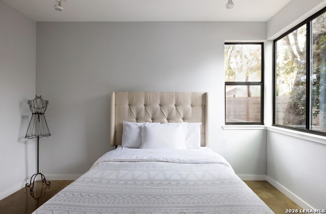 Image 4 of 20 For 1519 Presa S