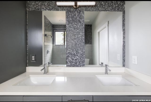 Image 7 of 20 For 1519 Presa S