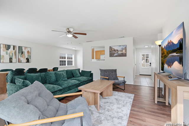 Image 4 of 20 For 5806 Valley Forge