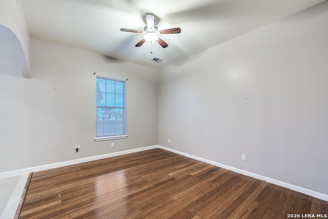 Image 13 of 25 For 15307 Rhodius