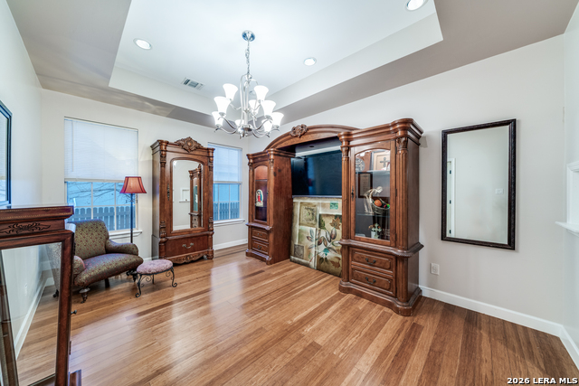 Image 5 of 25 For 15307 Rhodius