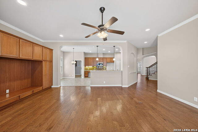 Image 8 of 34 For 226 Hamburg Ave