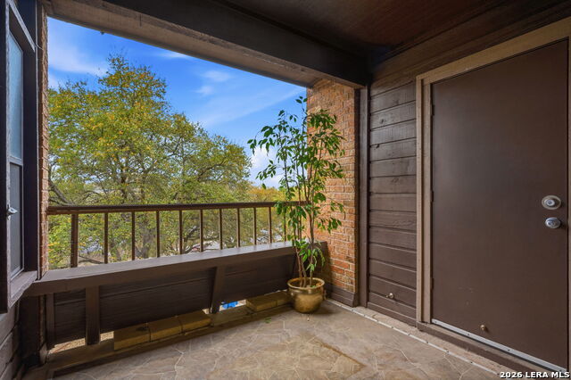 Image 2 of 18 For 4212 Medical  203