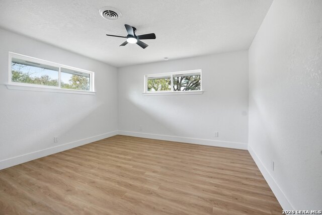 Image 19 of 28 For 101 Twinleaf