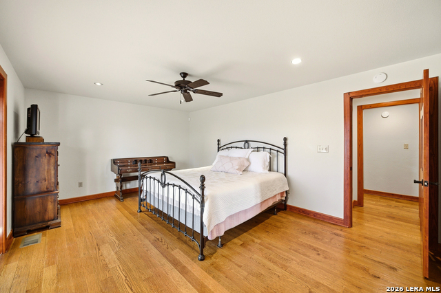 Image 43 of 137 For 597 Krause  