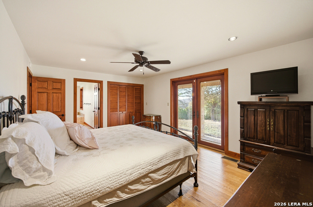 Image 44 of 137 For 597 Krause  