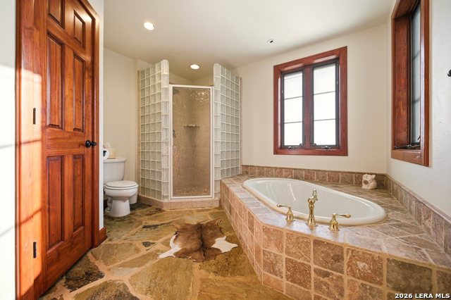 Image 47 of 137 For 597 Krause  